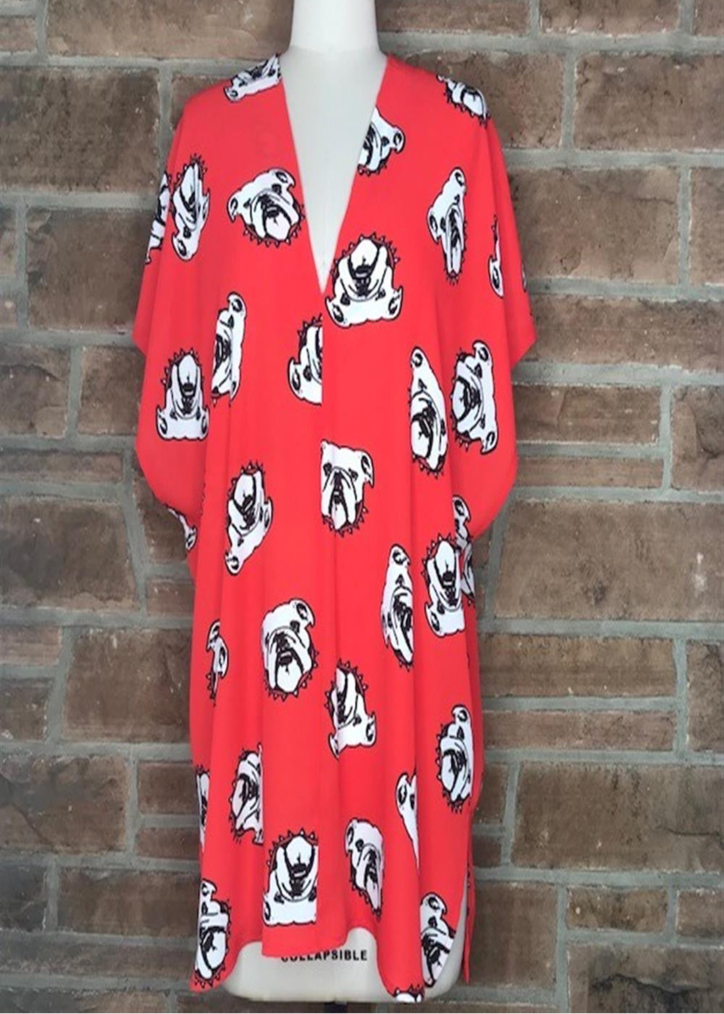 Willow Bulldog Print V-Neck Top